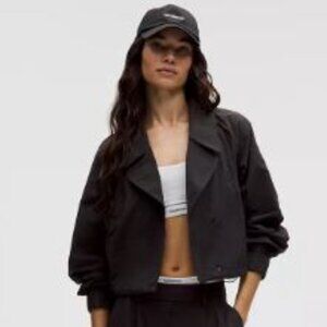 LULULEMON Cropped Trench Jacket Women's Size Small BLACK Cropped Trench